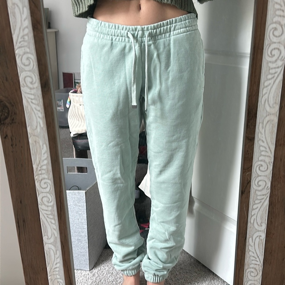 TALENTLESS Women’s heavyweight sweatpants